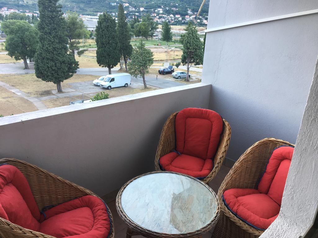Mell Apartments Mostar Exteriör bild