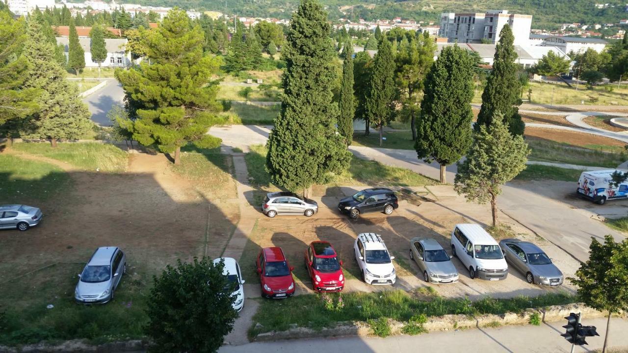 Mell Apartments Mostar Exteriör bild